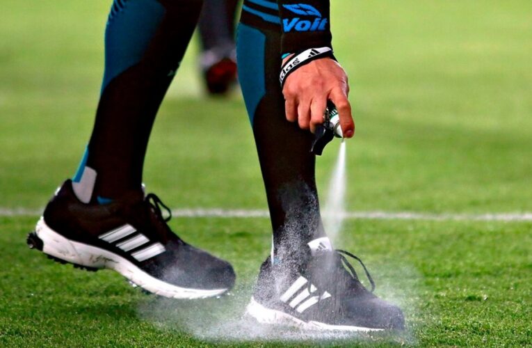 FIFA pierde millonaria demanda por culpa del spray para árbitros