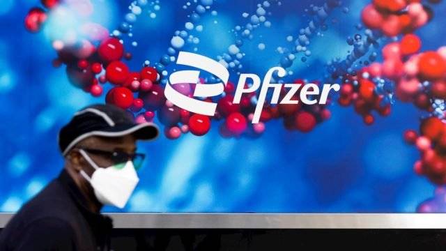 EU ordena duplicar la compra de pastillas contra Covid-19 de Pfizer