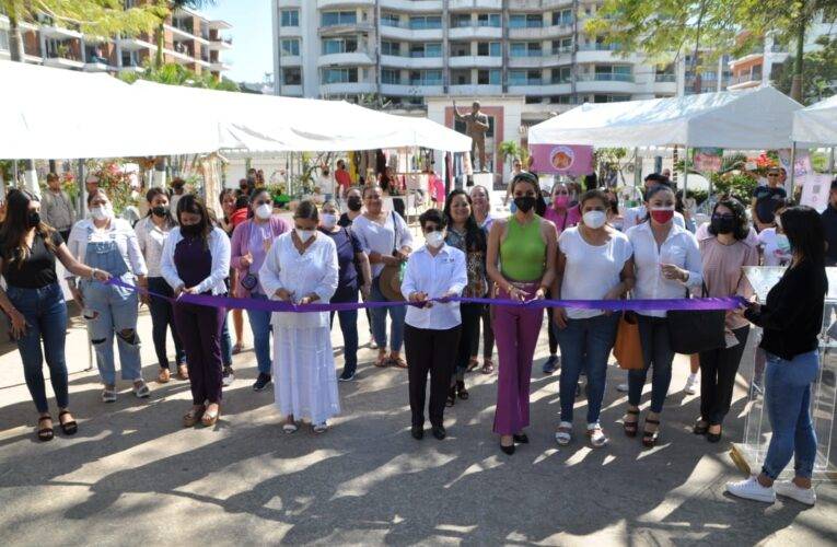 Realizan ‘Mercado de Mujeres Emprendedoras’