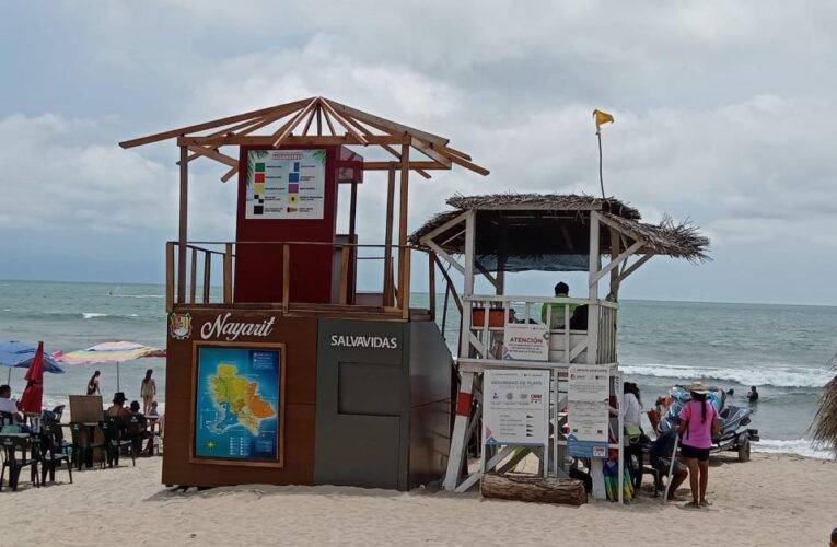 Mantienen restricciones en playas de Nuevo Vallarta .