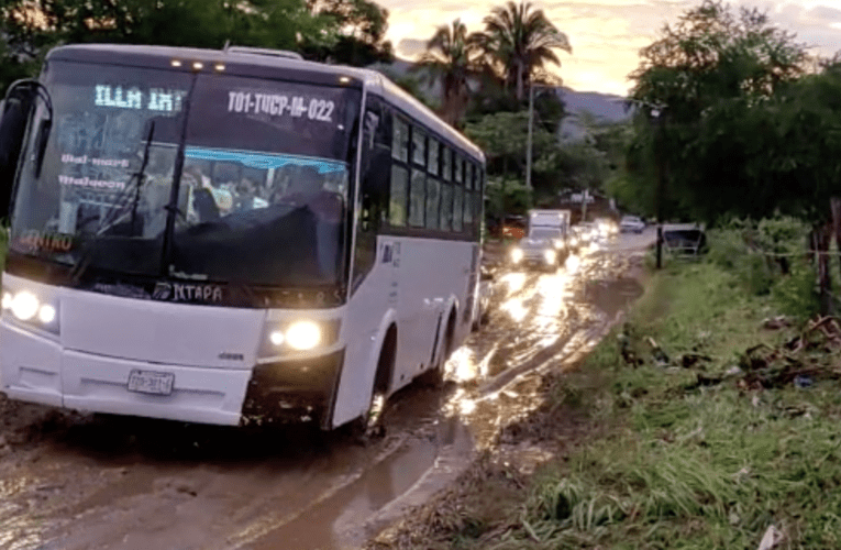 Kay arremete contra Puerto Vallarta deja destrozos y caos dicha tormenta.